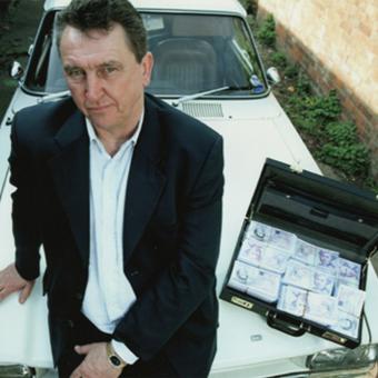 伪钞制造者：没有最奇葩，只有更奇葩！