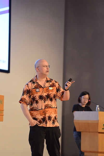 罗伯特·索耶北京之行演讲：科幻与预言