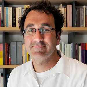 荷兰蒂尔堡大学（前）社会心理学教授迪德里克 ? 施塔珀尔（J. BUIJS/PERSBUREAU VAN EIJNDHOVEN/nature.com）