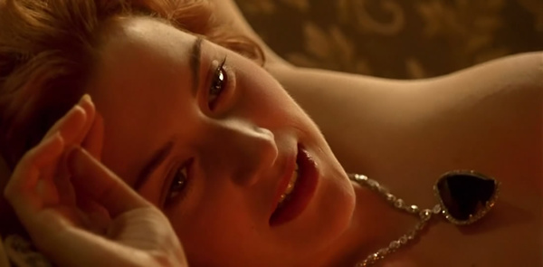 《泰坦尼克号》中富家少女露丝佩戴的“海洋之星”宝石