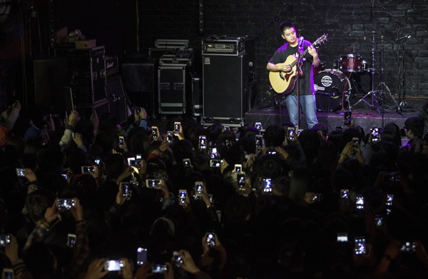 《中国好声音》：90后的民谣革了摇滚、芭乐的命