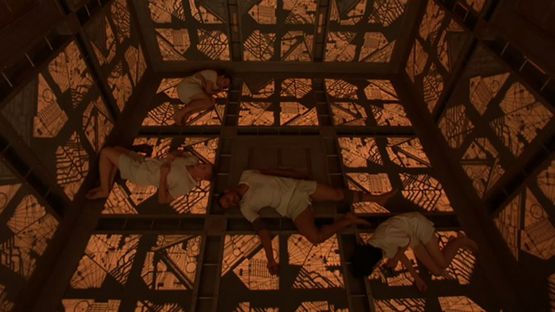 科幻电影中的“小世界”使用方法