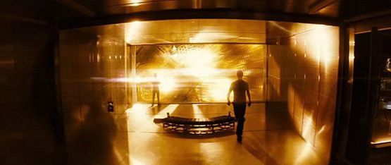 科幻电影中的“小世界”使用方法