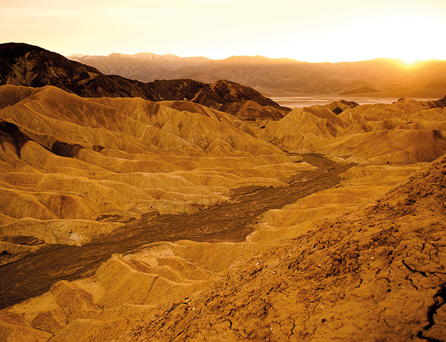 谁说生命诞生离不开水