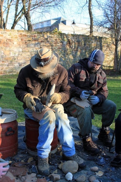 工具制造和语言演化，如何相互影响？