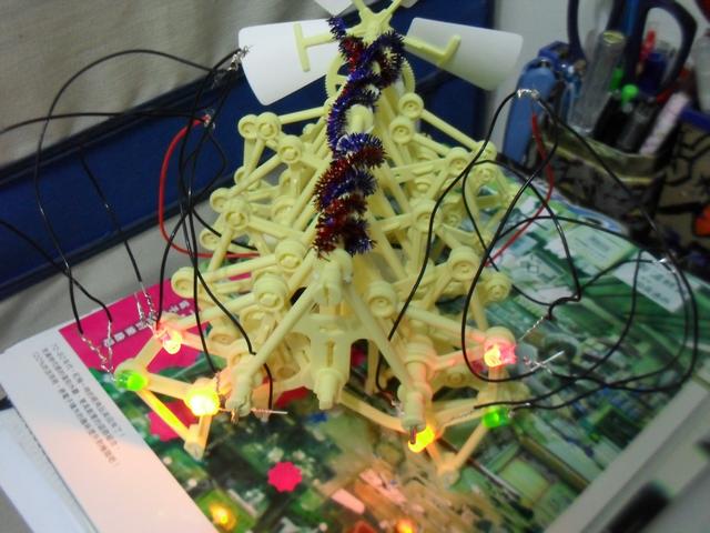 DIY一棵会走的圣诞树