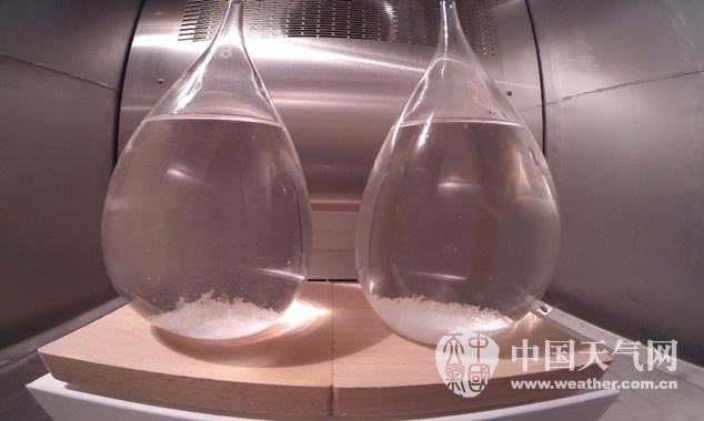 天气预报瓶，真能预报天气？