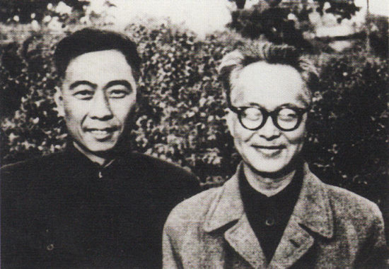 西南联大中文系：闻一多讲诗经，朱自清考宋诗，沈从文教创作