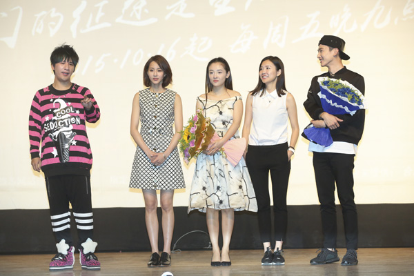 专访｜大张伟：跟着贝尔录节目，苦到天天哭