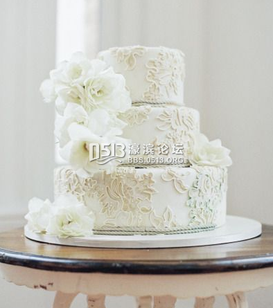 蕾丝蛋糕