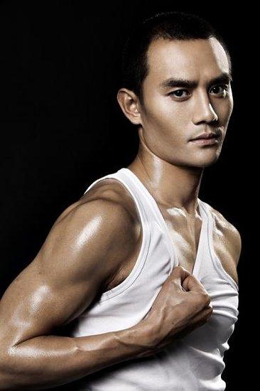 从“娘娘腔”到靖王，王凯的爆红也是“练”出来的