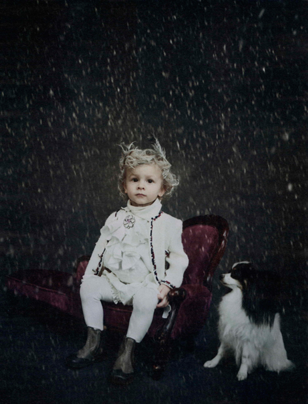 穿香奈儿的小男孩，全世界大概也就这么一个