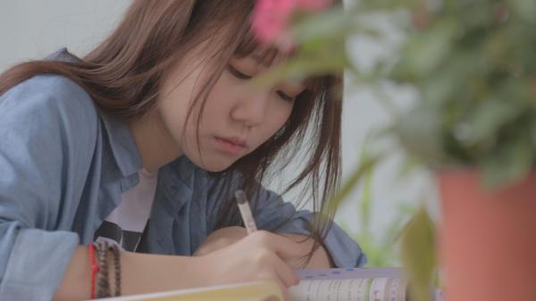 荣耀少年湃|SNH48光环背后：做偶像才更要为粉丝而努力