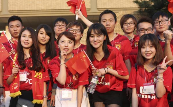 恒大总比分2比1淘汰大阪钢巴！亚冠决赛，广州杀回来了