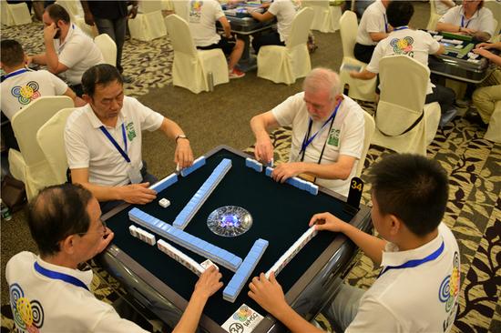 首届世界麻将运动会三亚今日开幕，近300位中外选手参赛
