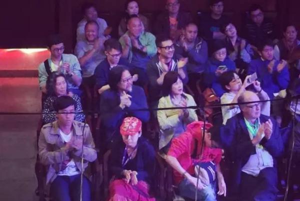 一个小镇的“文艺复兴” ：比风景更美的是艺术与普通人相遇