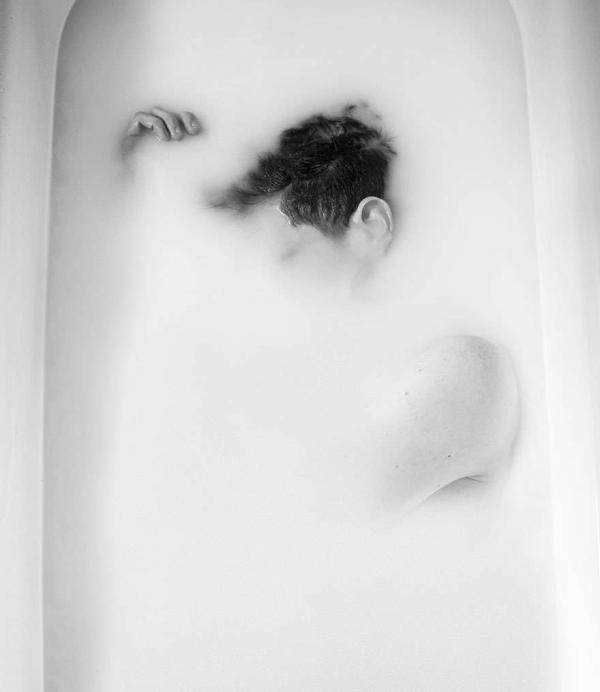 抑郁症患者眼中的世界什么样？摄影师的12张“自拍”告诉你