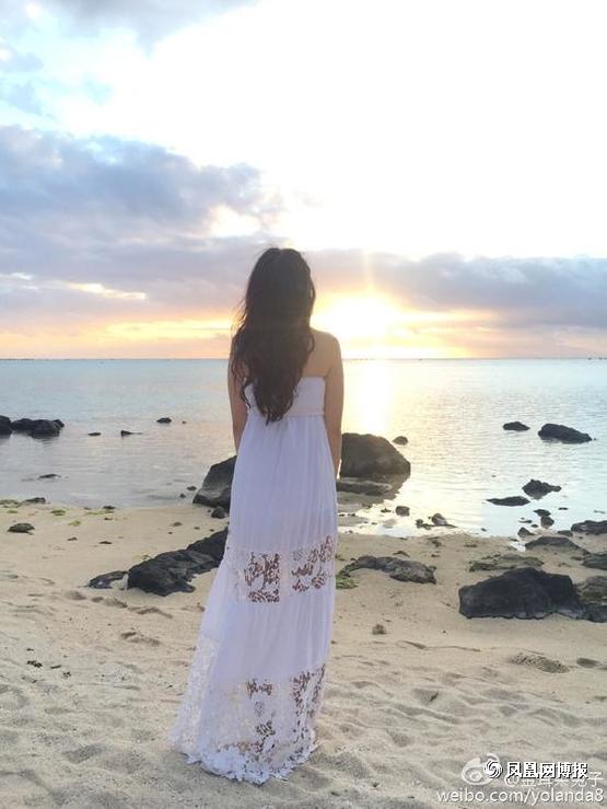 王宝强妻子度假美照2.jpg