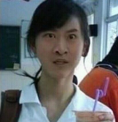 澎湃联播|再大的冤仇也有拥抱的一天