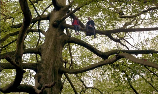 推荐两部英剧，都是关于谋杀，女主也是同一个