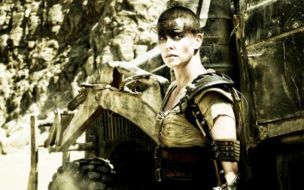 万圣节别再装神弄鬼了，COS这些角色才最时髦