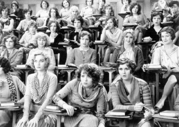 这些照片也许不会出现在历史书上，但却是时代忠实的记录