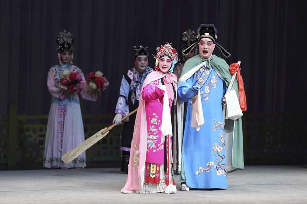 “大熊猫”们七旬登台，中国昆剧或又将迎来“牡丹热”