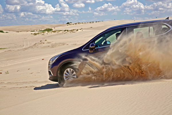 英雄驶诗：重走伟大的出塞之路