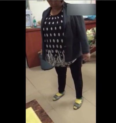 心有多大裤裆就有多大 大妈裤藏10罐红牛一桶油