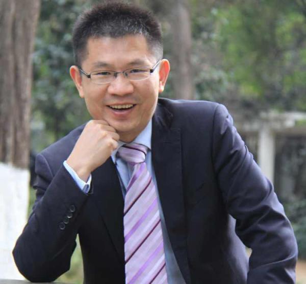 平视|两个孩子，如何面对同侪压力，如何让成长更快乐？