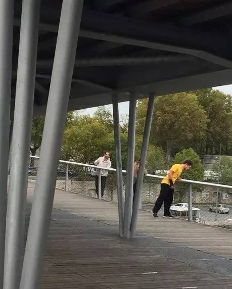 张佳玮 | 跑步时，为什么会情不自禁笑出来？