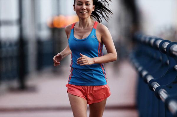 张佳玮 | 跑步时，为什么会情不自禁笑出来？