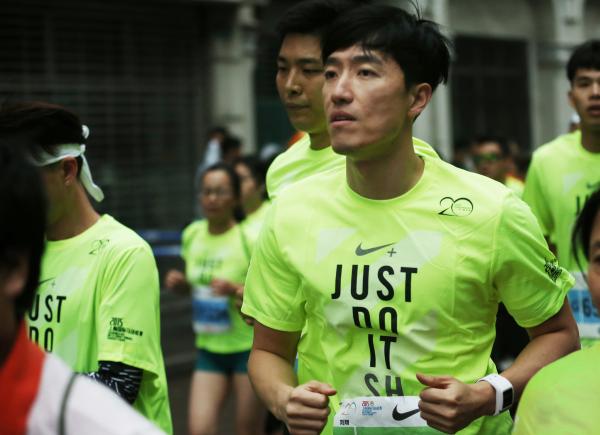 刘翔50分钟跑完10公里是啥水平？赛前田径队特定跑马计划
