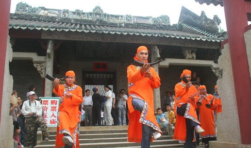 老港片里的“茅山道士”是怎么回事