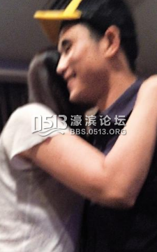 庄家彬和Mango唱k