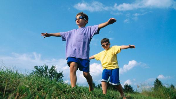 平视|课间活动变圈养，男孩可能最“受伤”