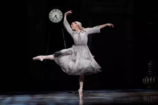 谁在消费顶级演出？