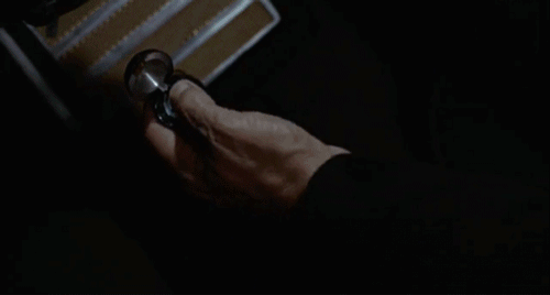 007的神技究竟是鬼扯还是现实？让技术控来帮你分析