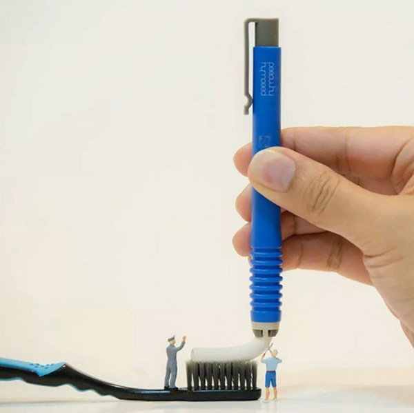 为向吉卜力致敬，他创造了一个超现实的微观世界