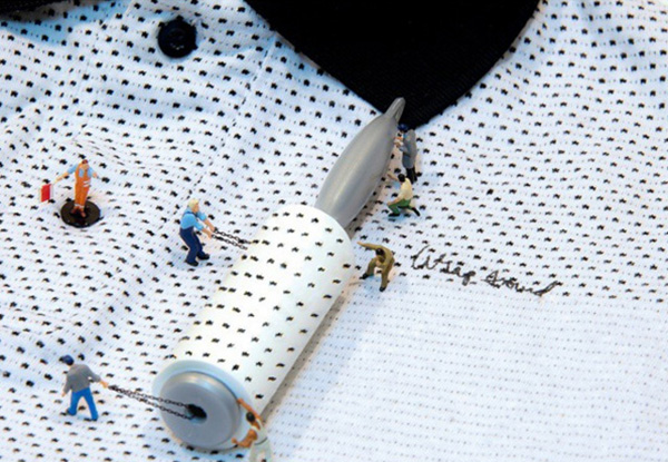 为向吉卜力致敬，他创造了一个超现实的微观世界