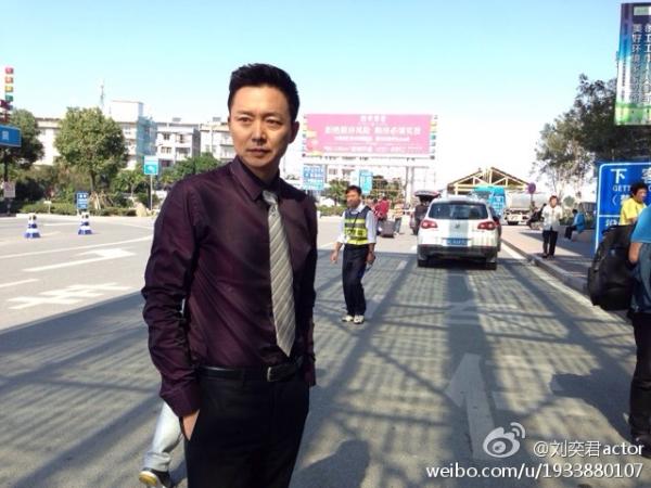 专访｜他是谢玉，他是王天风，他是“戏痴”刘奕君