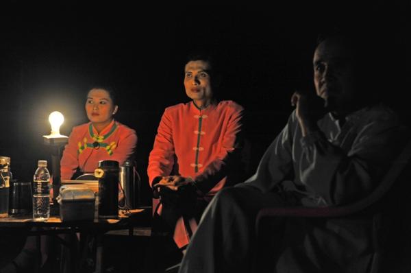 看展览| 一个瑞士人和一个台湾人代我们回了一趟故乡