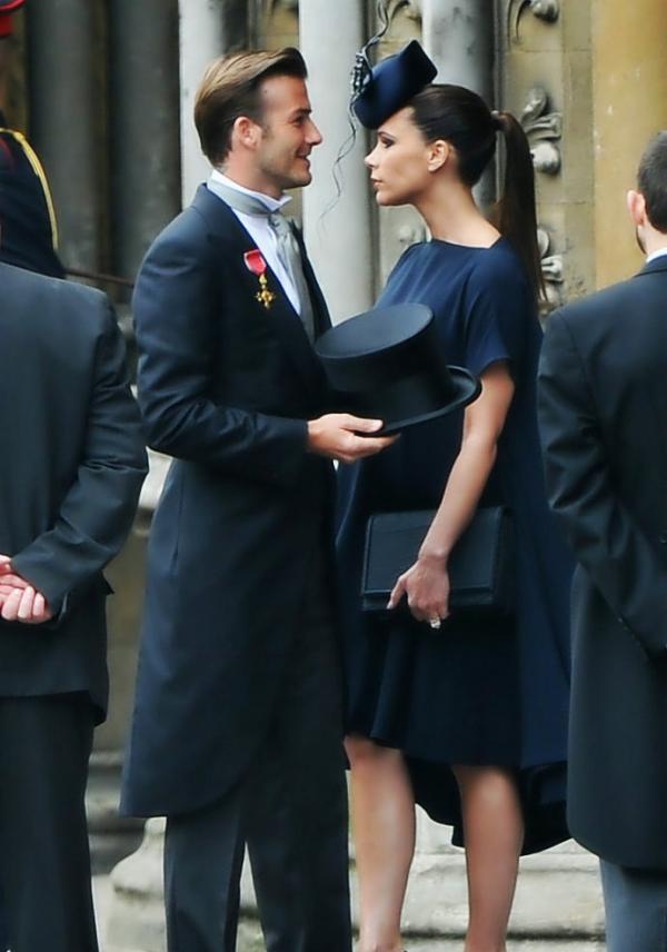 这些年，我们看着小贝的脸长大