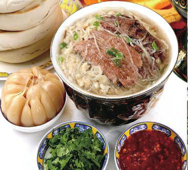 羊肉泡馍 资料图