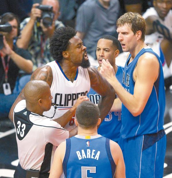 同样37岁的诺维茨基，告诉科比一个老将该如何生存