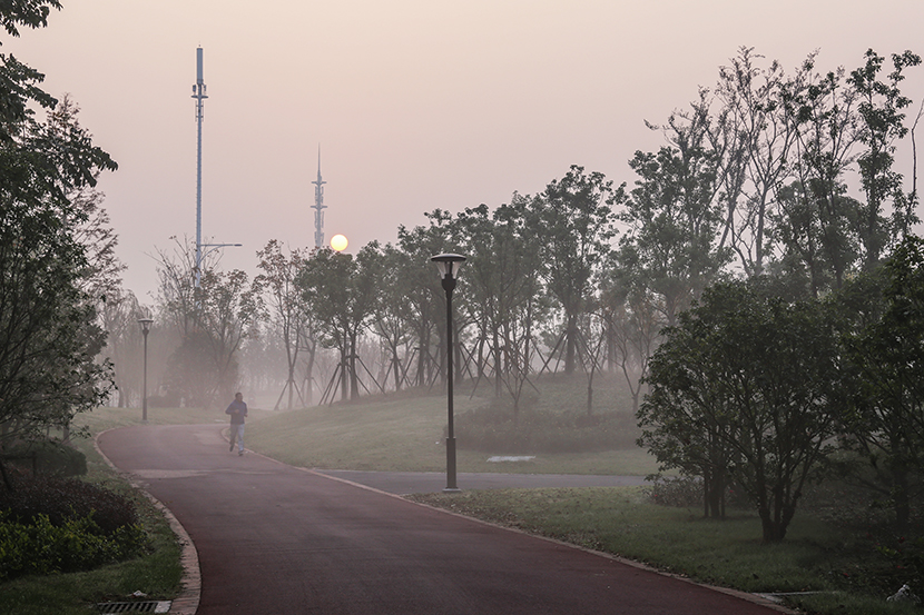 寒雾落通城  (6).jpg