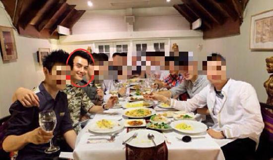 娱评｜王凯跟谁一起玩，影响他的人品？作品？