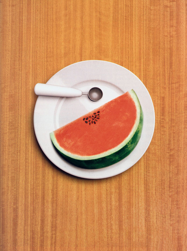 视界|身价不菲的黑人橄榄球运动员，遇到棉花田里劳作的祖先