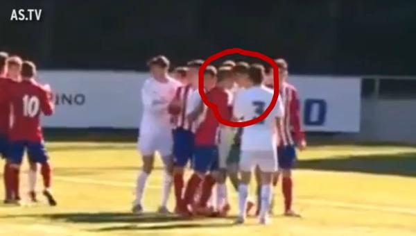 基因的力量爆发了？齐达内二儿子头顶对手被红牌罚下