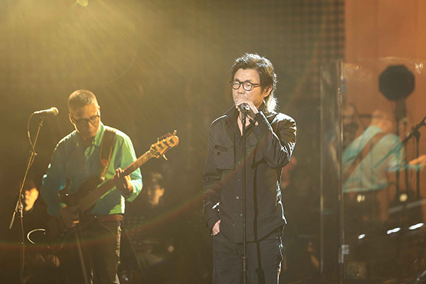 给我们洗脑多年的脑白金神曲原来是摇滚乐！